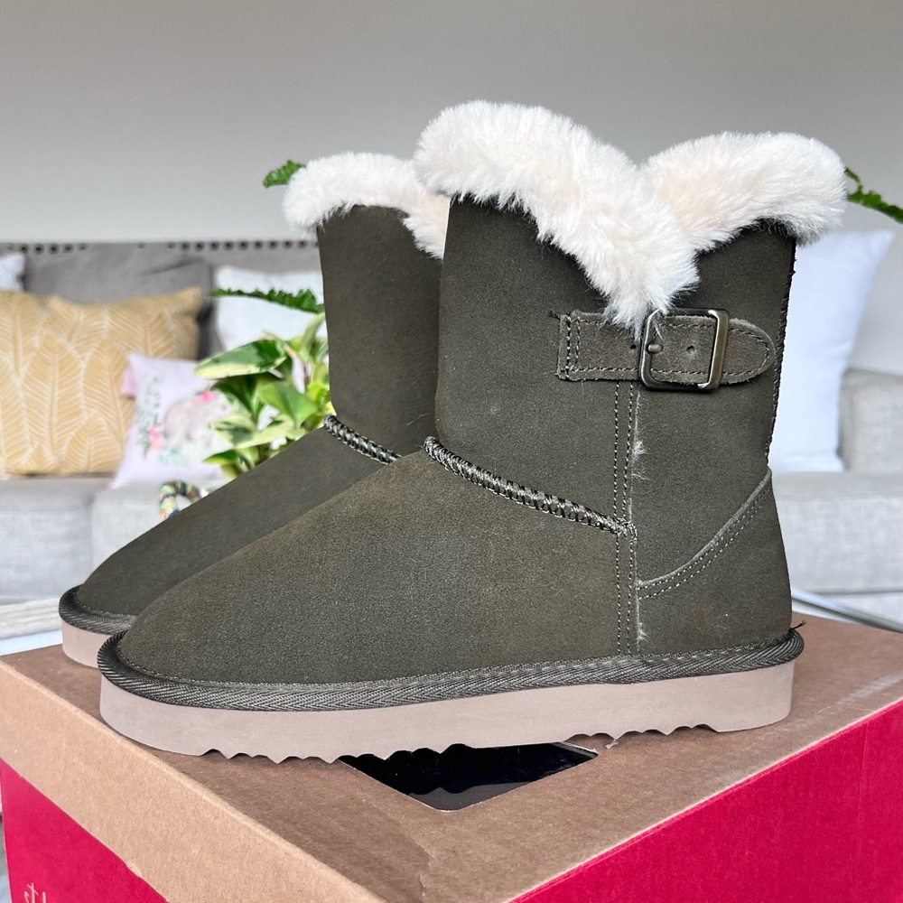 Style & Co Tiny 2 Winter Booties - Olive
